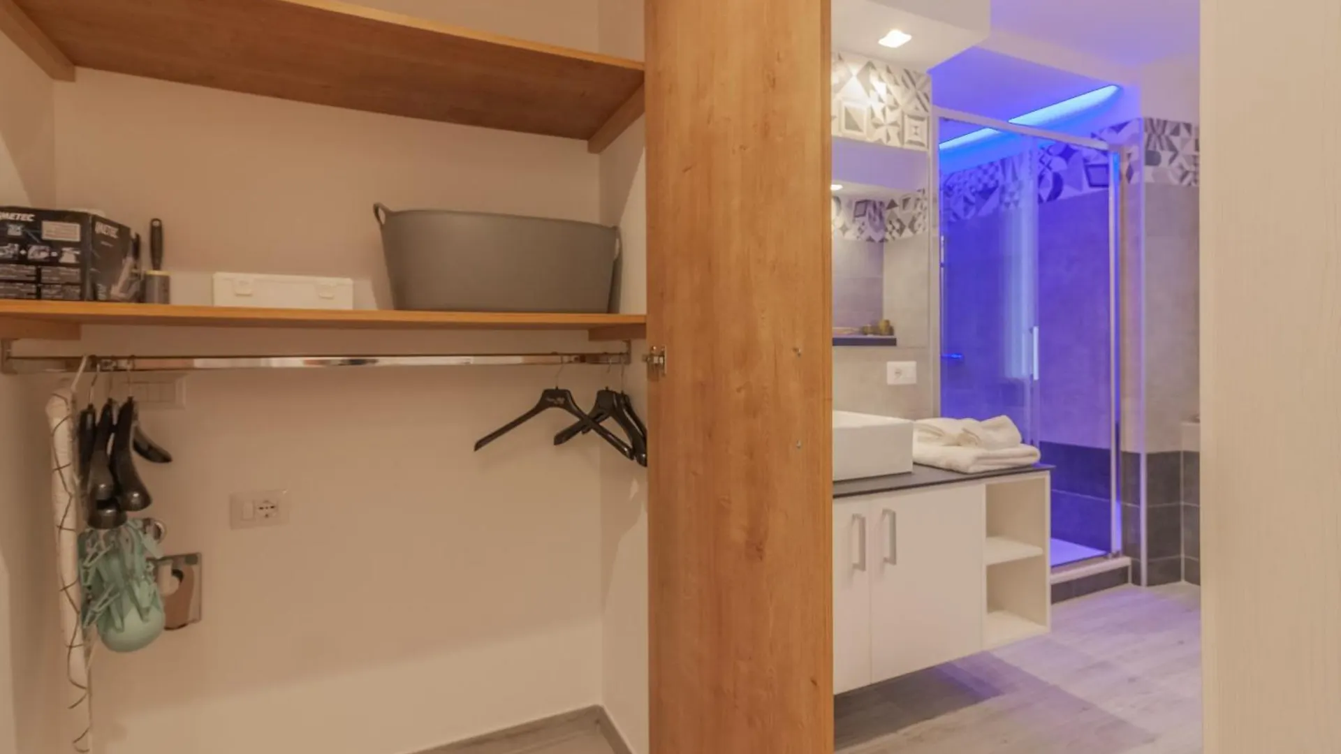 Casa Bambina Διαμέρισμα Βαρένα 0*,  Ιταλία